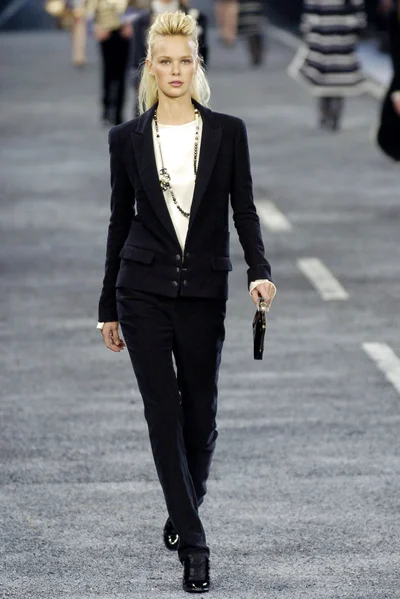 Look 57